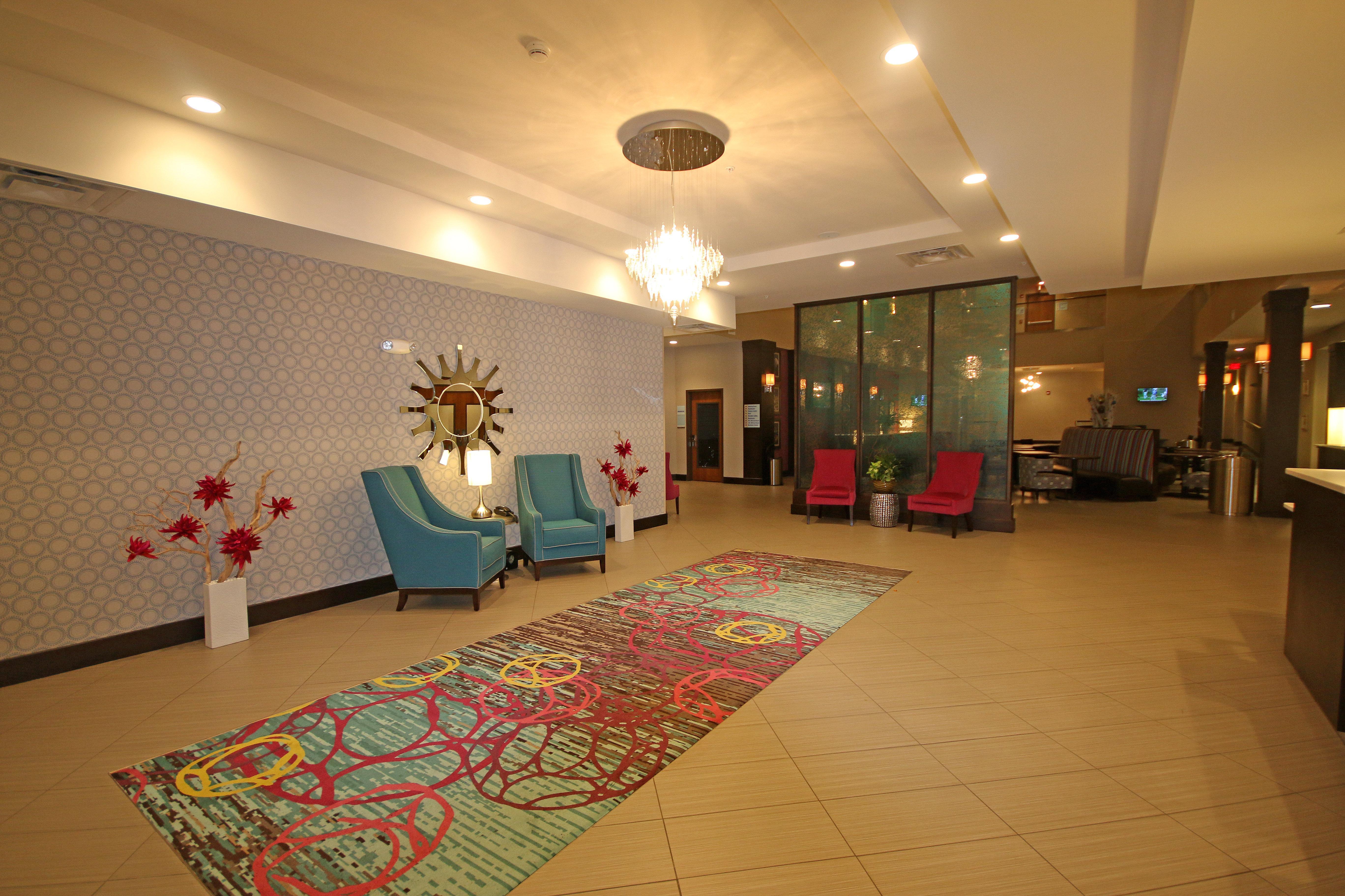 Holiday Inn Express & Suites Charlotte North By Ihg Exterior photo